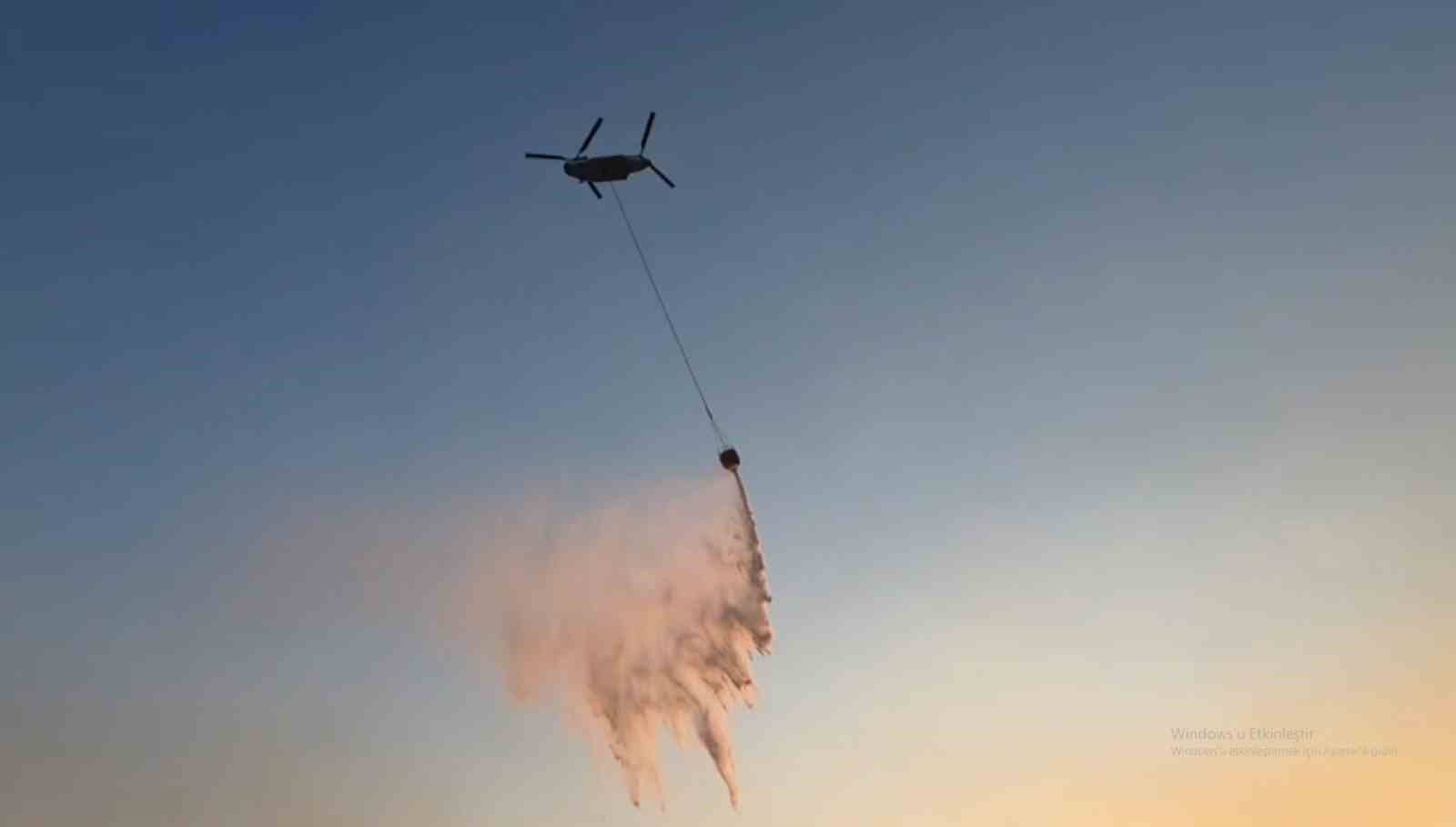 turkiyenin-en-buyuk-yangin-sondurme-helikopteri-sahaya-indi