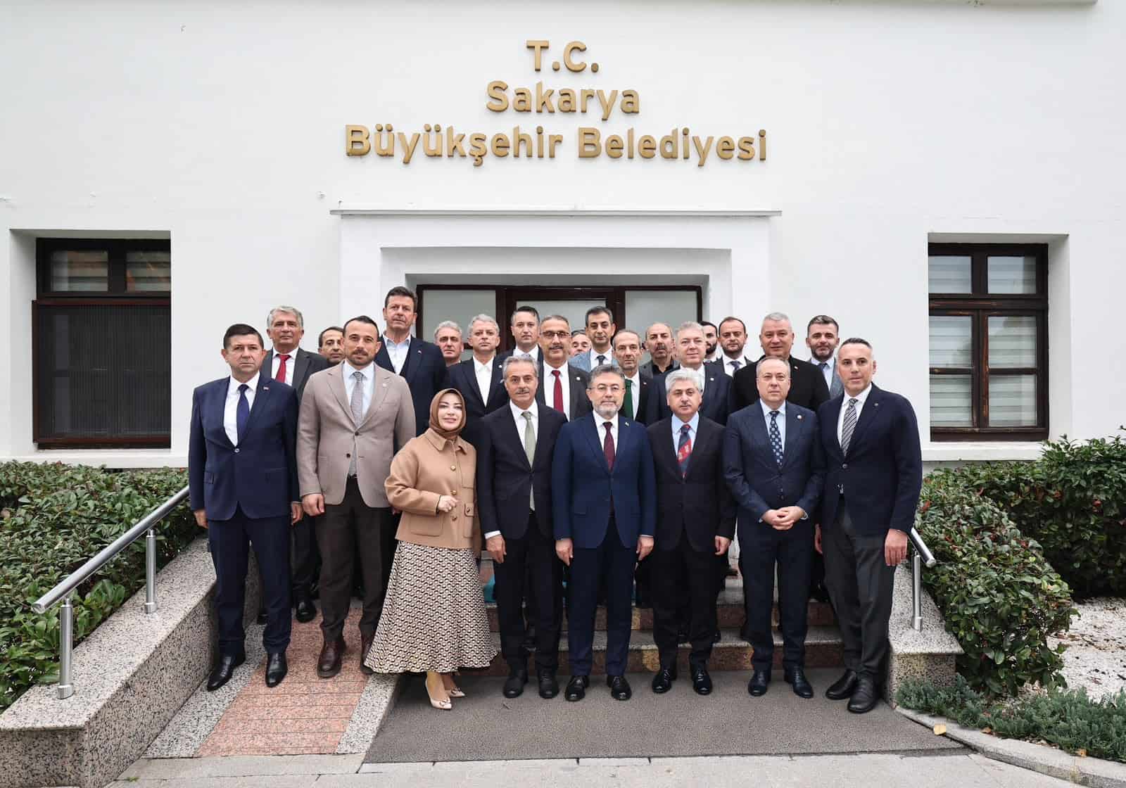 Bakan Yumaklı Sakarya’da Dere Yapılaşmasına Karşı