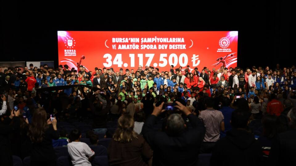 Bursa Amatör Spor Kulüplerine Rekor Destek Verdi