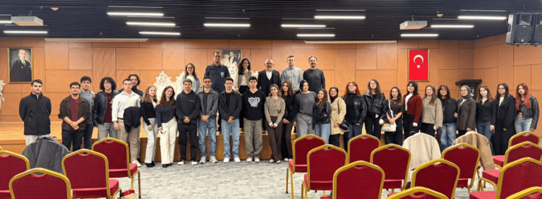ÇOMÜ Öğrencileri Çanakkale Belediyesinde Şehir Planladı