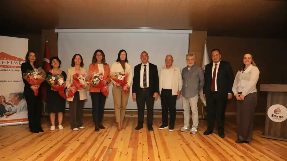 Edirne’de Alzheimer Farkındalık Programı Düzenlendi