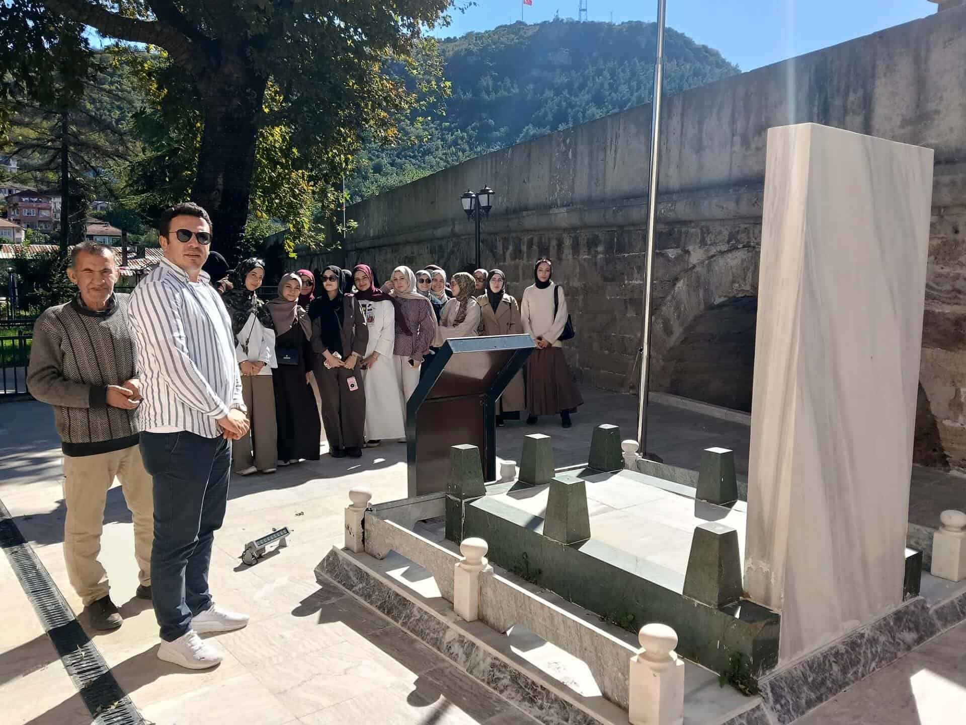 Öğrenciler Sakarya Güneyinde Tarih ve Doğayı Gezdi