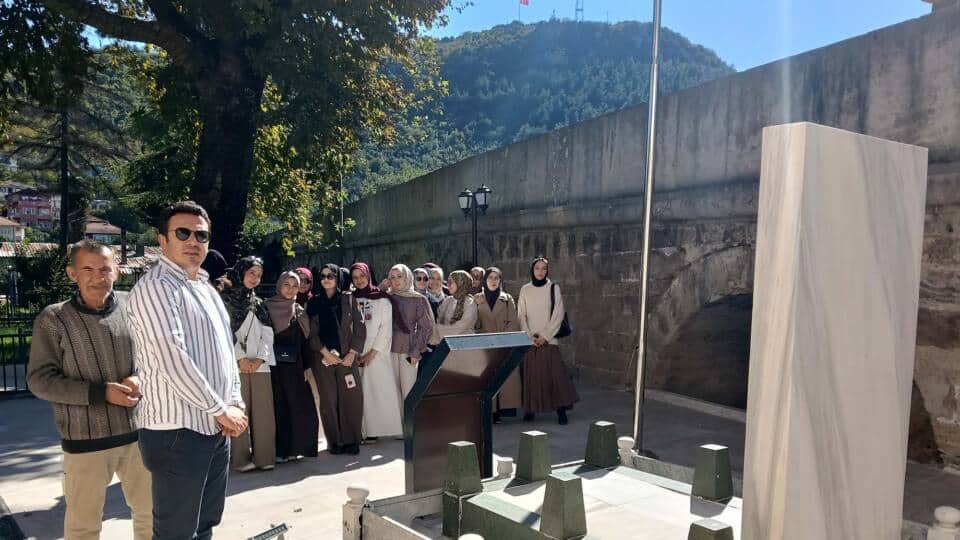 Öğrenciler Sakarya Güneyinde Tarih ve Doğayı Gezdi