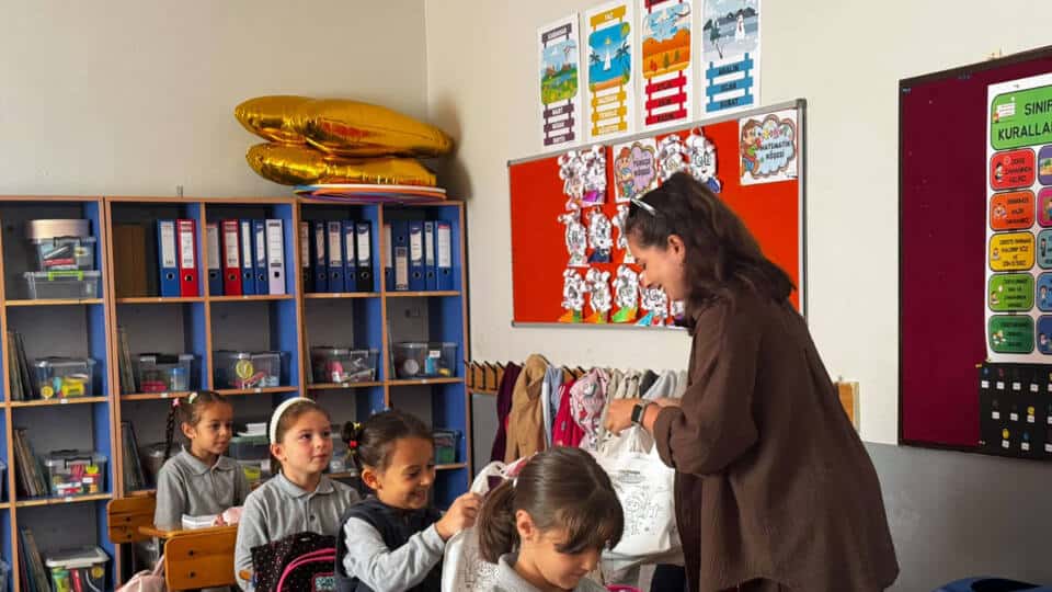 Sakarya Büyükşehir’den Kırsal Okullara Destek Ziyareti
