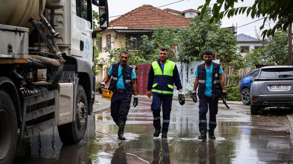 Sakarya’da Sağanak Sonrası Altyapı Çalışmaları Sürüyor