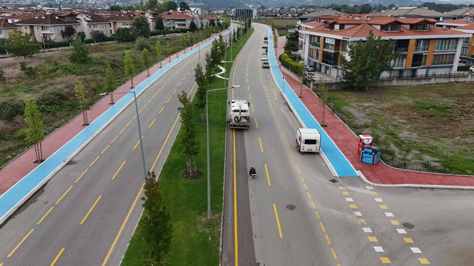 Sakarya’da Yağış Sonrası Yol Temizliği Başladı