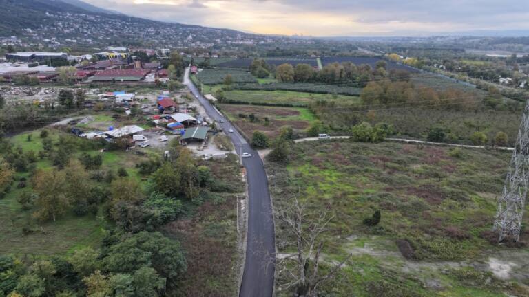 Sapanca Yanık Mahallesi’nde Alternatif Yol Çalışması